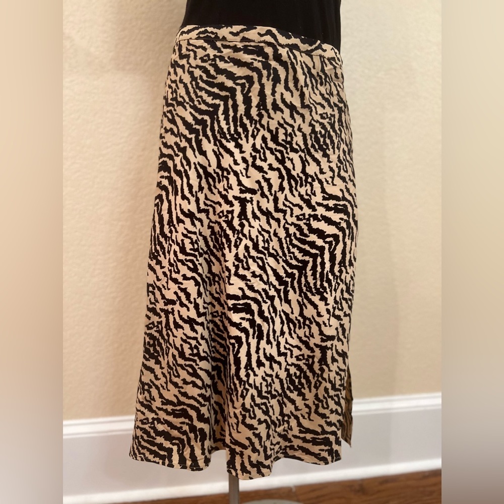Zebra skirt